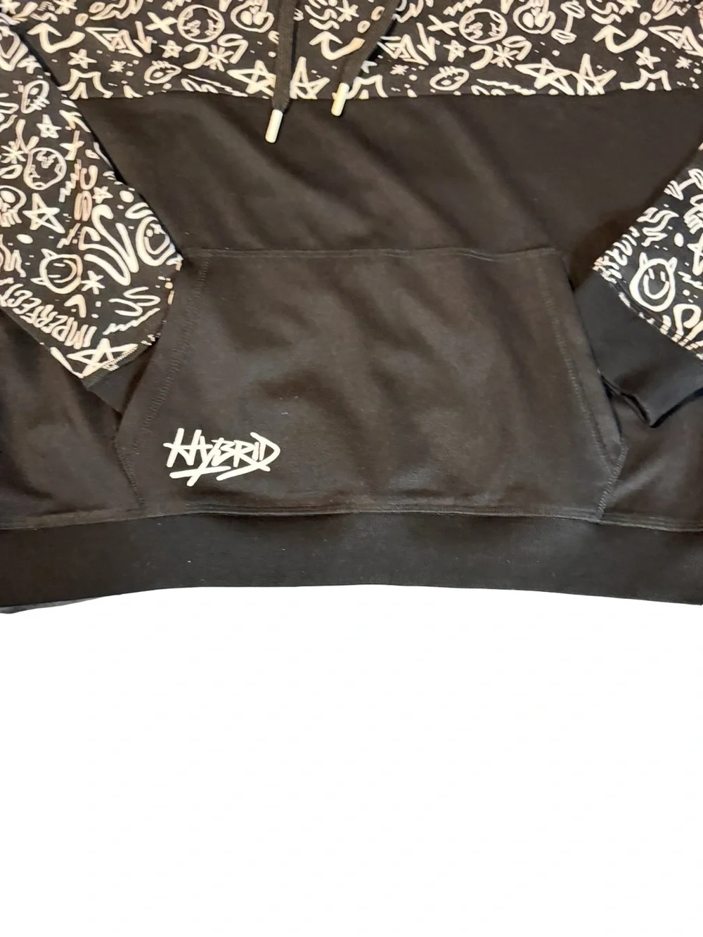 Hybrid Legacy Black/white Graffiti Hoodie, Doodle Art, Streetwear Unisex Size S